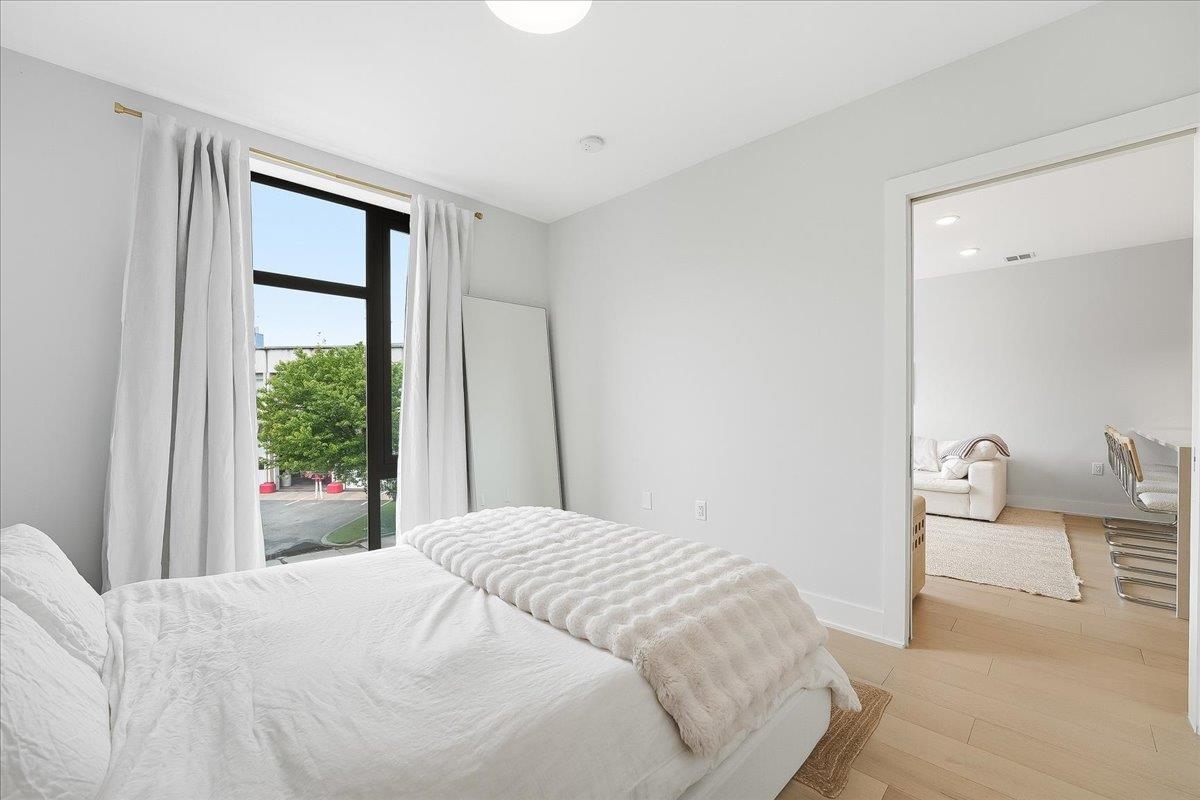 338 NEWARK AVE Unit: 204