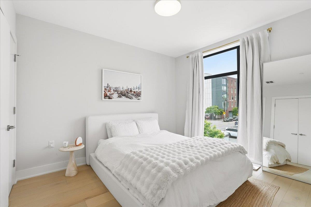 338 NEWARK AVE Unit: 204