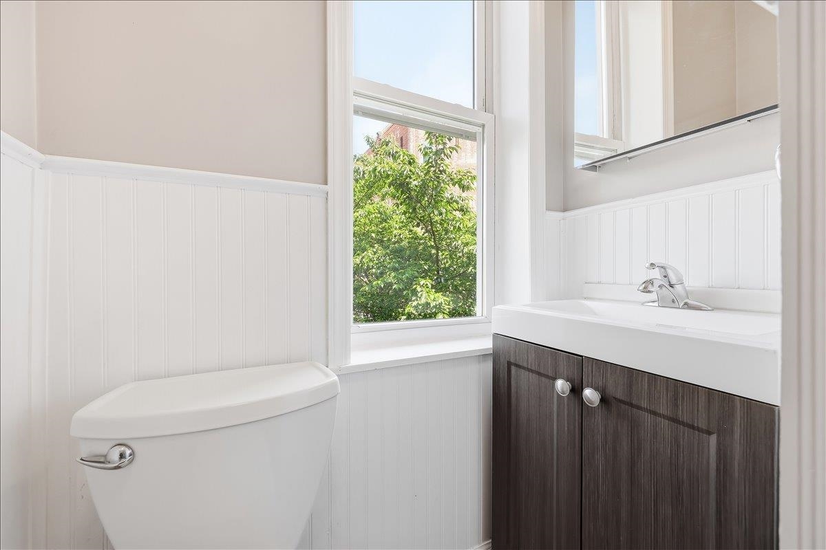 80 WAYNE ST Unit: 7