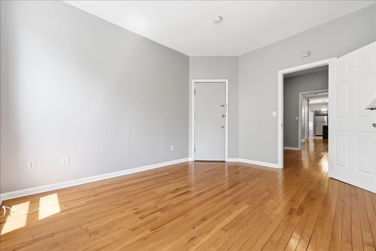 80 WAYNE ST Unit: 7