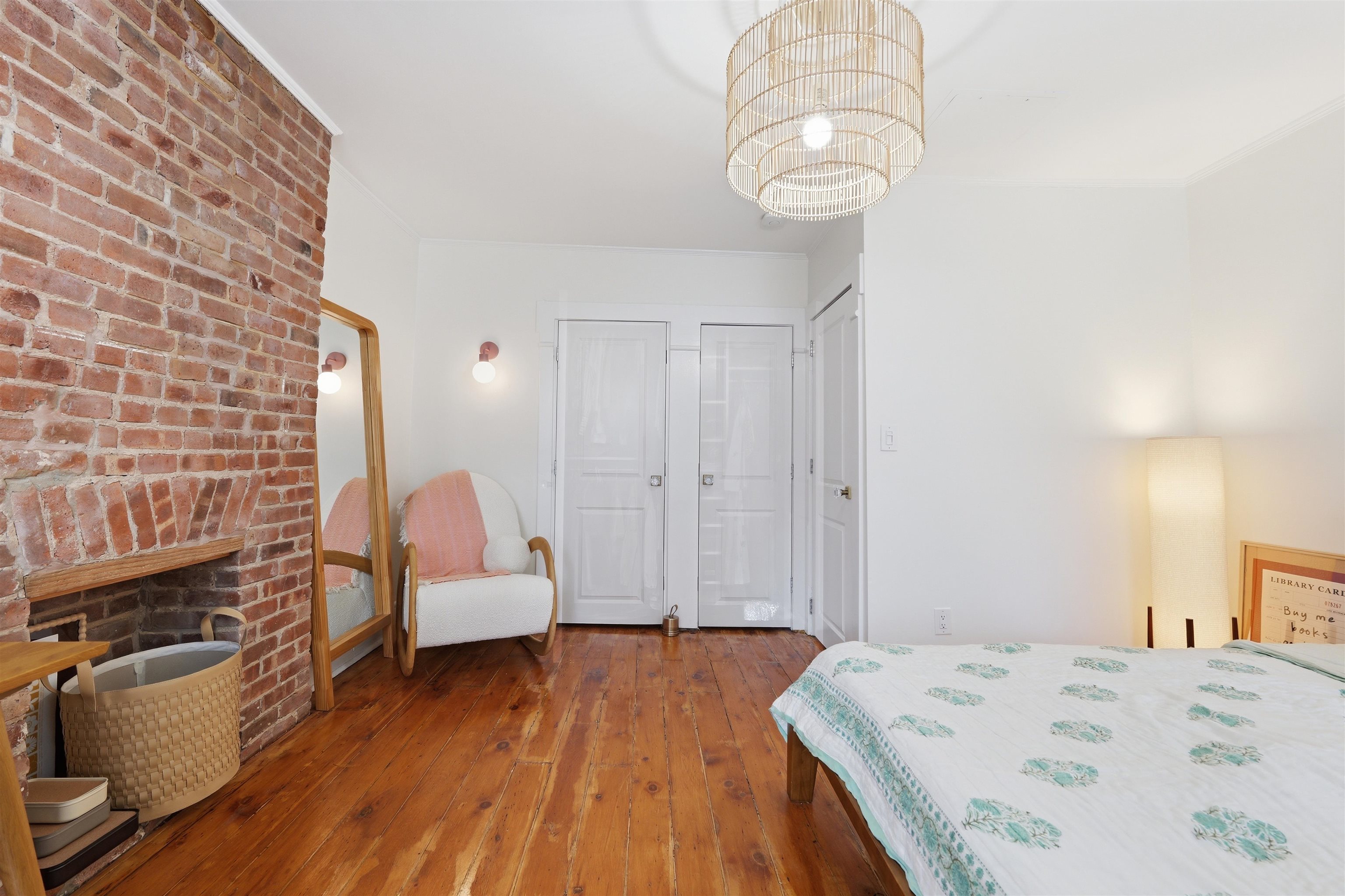 260 5TH ST