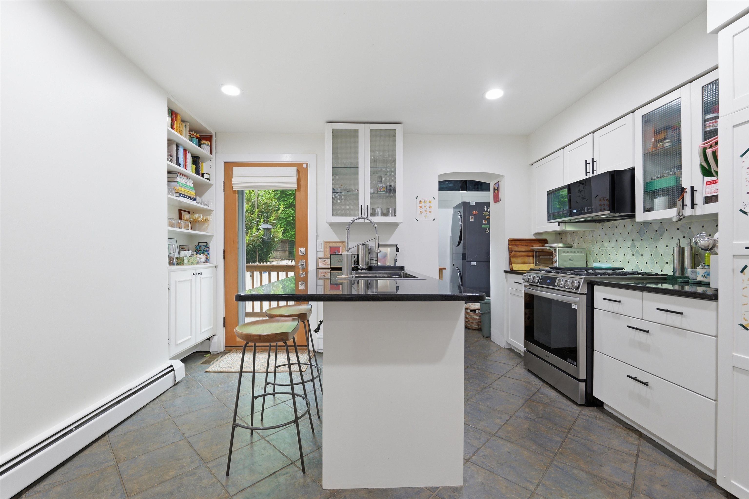 260 5TH ST