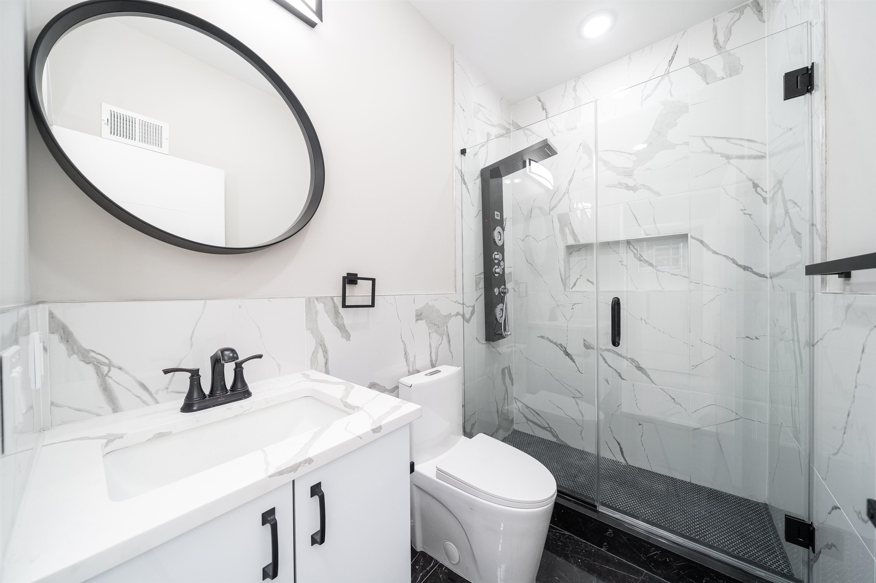 159 HOPKINS AVE Unit: 1