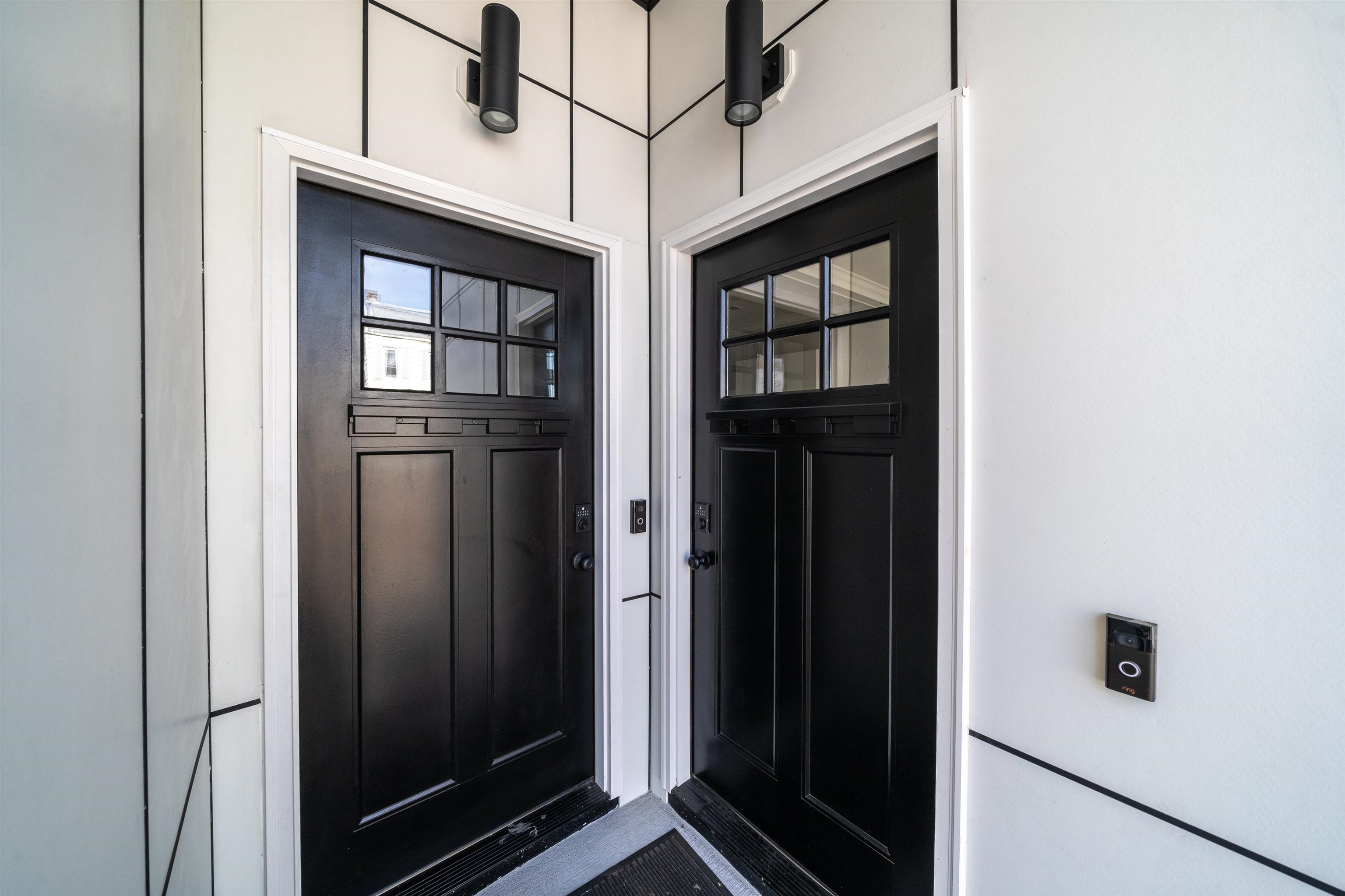 159 HOPKINS AVE Unit: 1