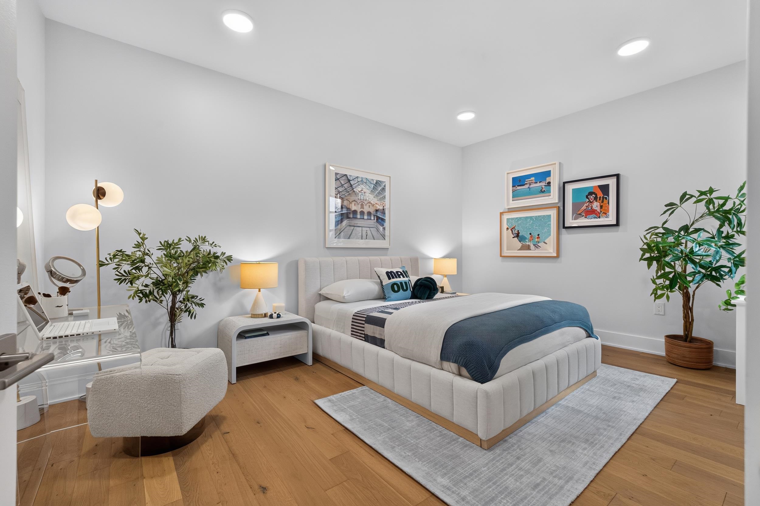 107 KENSINGTON AVE Unit: 302