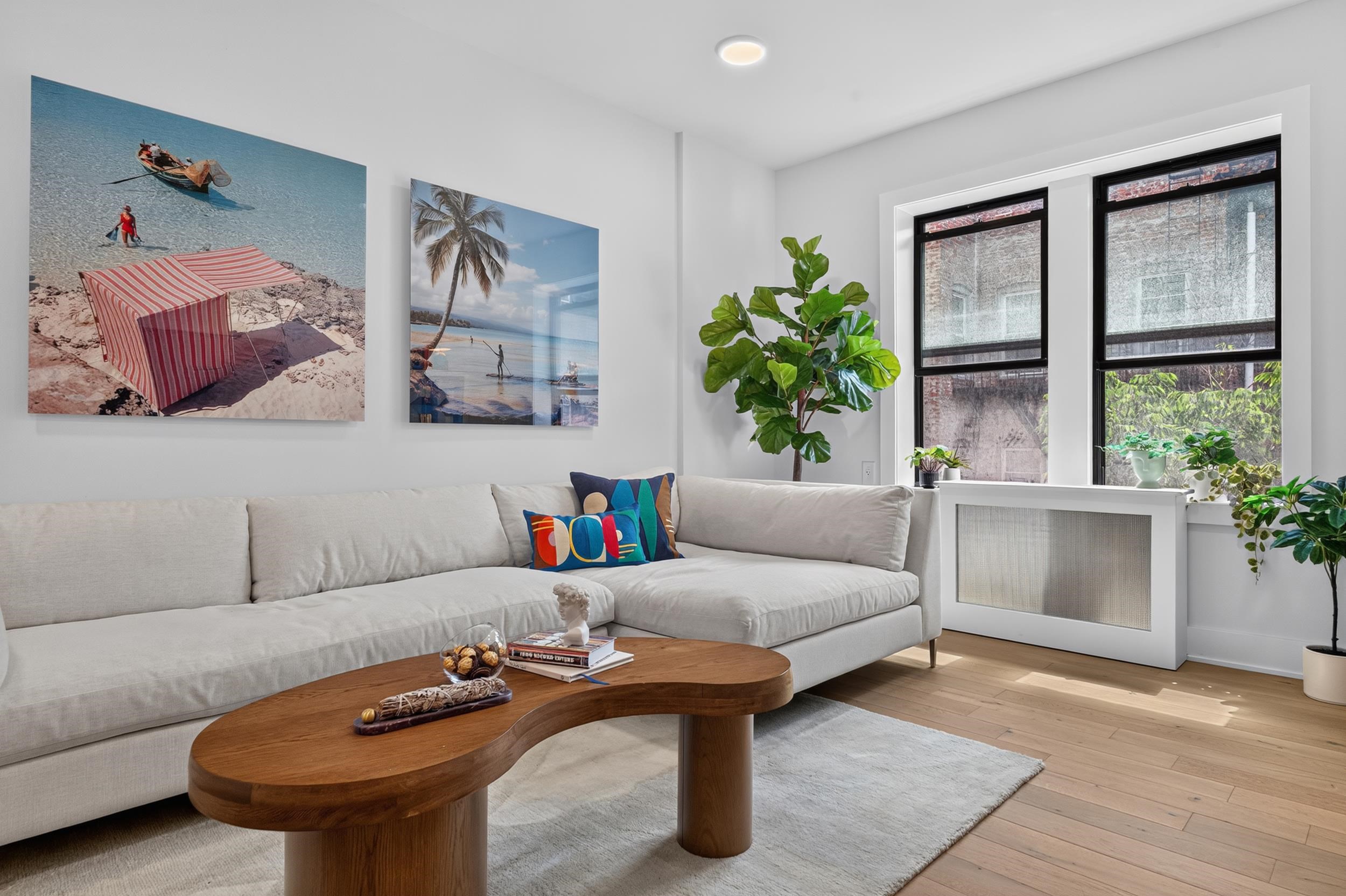 107 KENSINGTON AVE Unit: 302