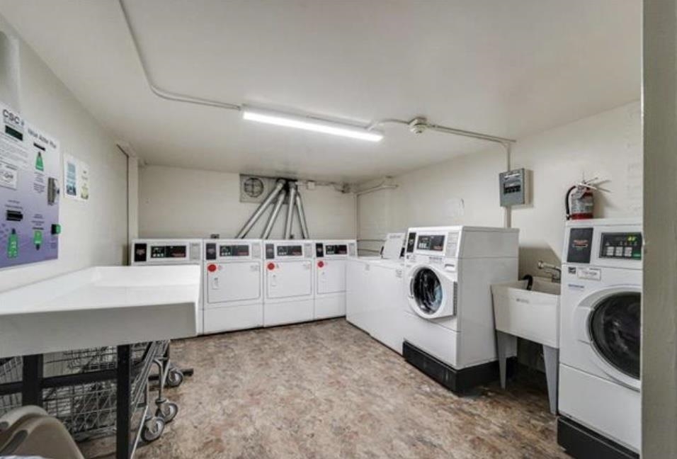 107 KENSINGTON AVE Unit: 302