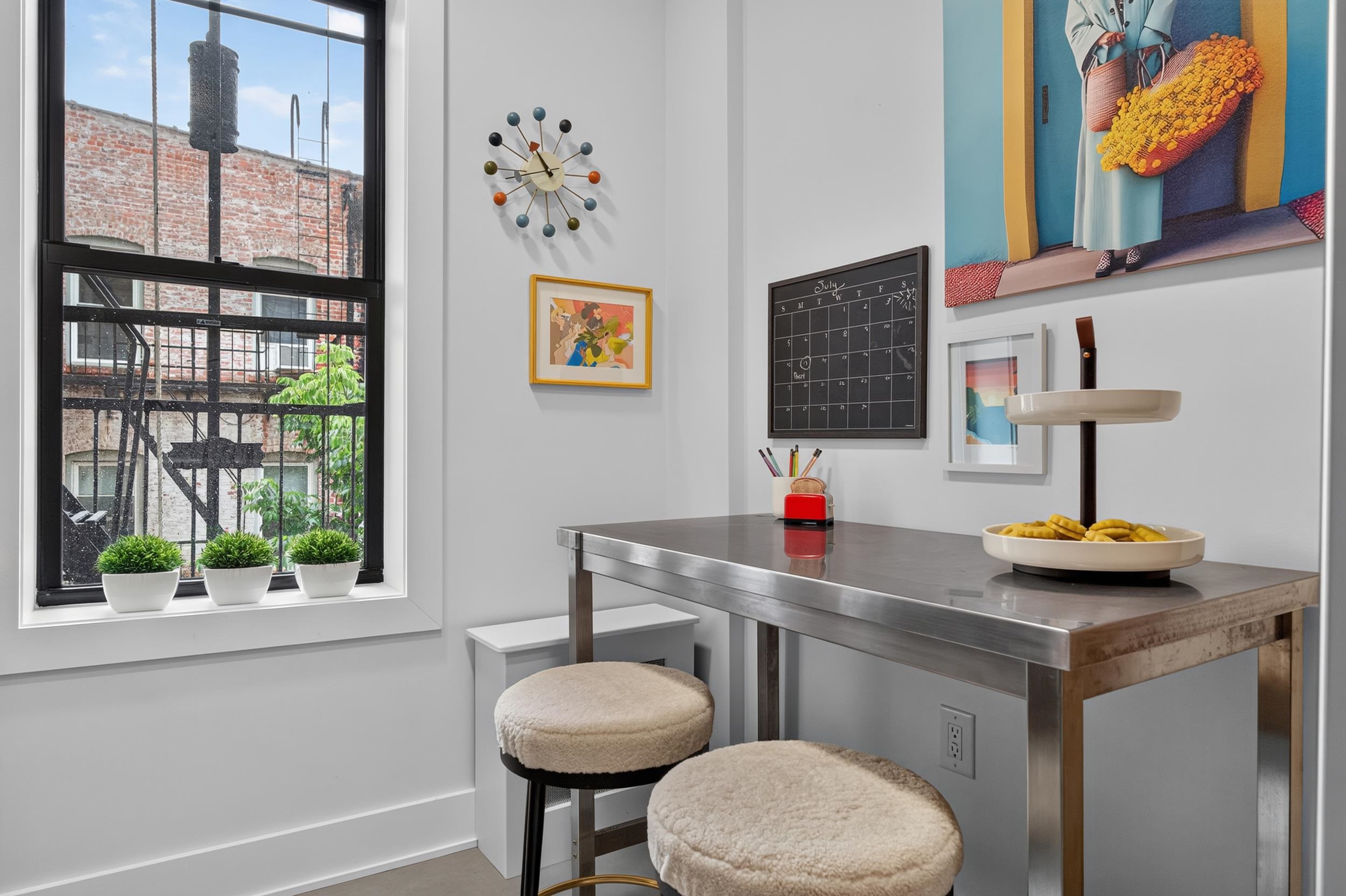 107 KENSINGTON AVE Unit: 302