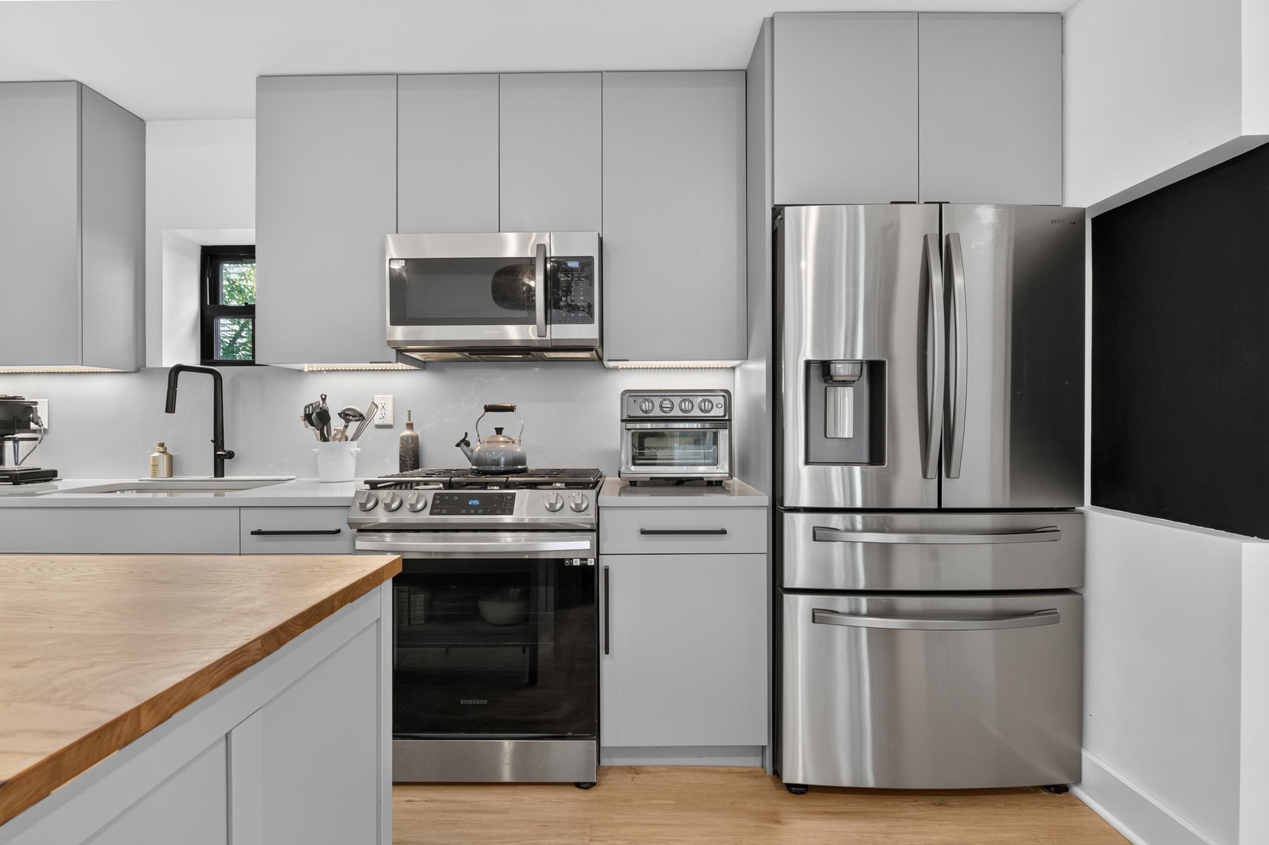 56 RESERVOIR AVE Unit: 1