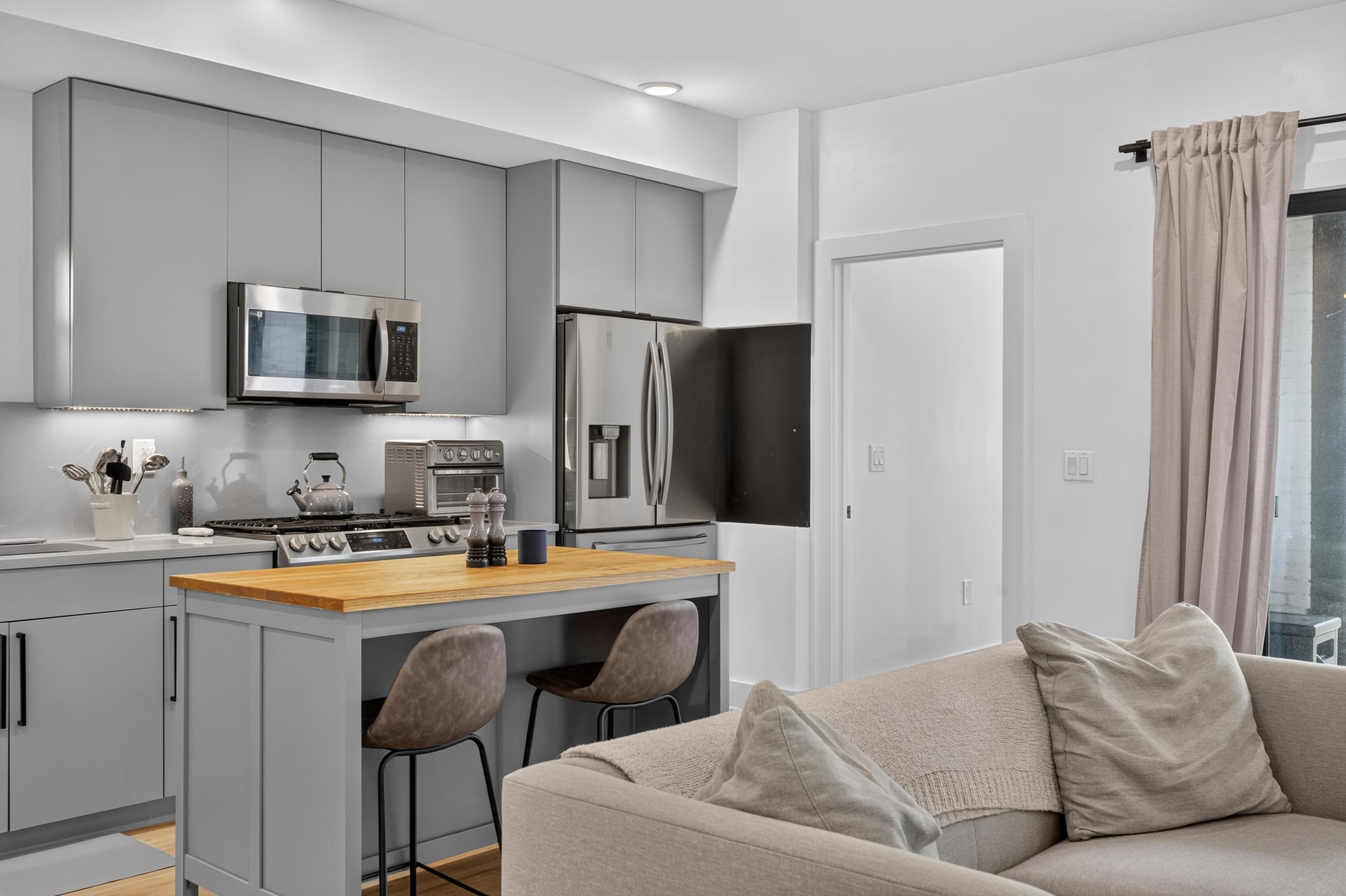 56 RESERVOIR AVE Unit: 1