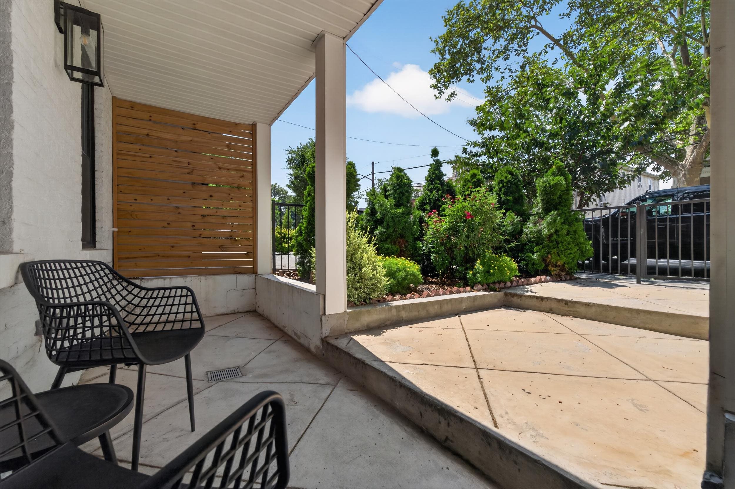 56 RESERVOIR AVE Unit: 1