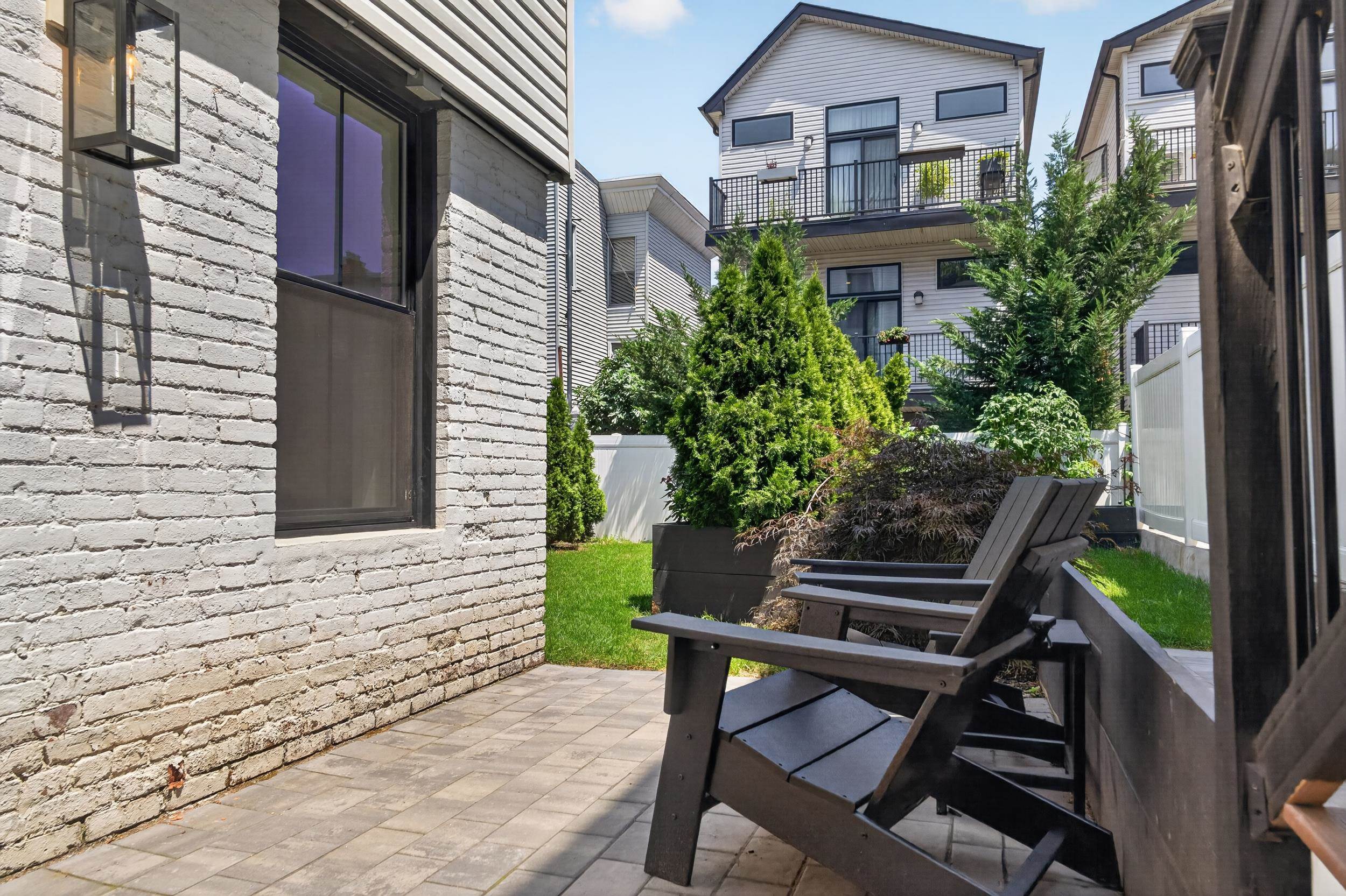 56 RESERVOIR AVE Unit: 1