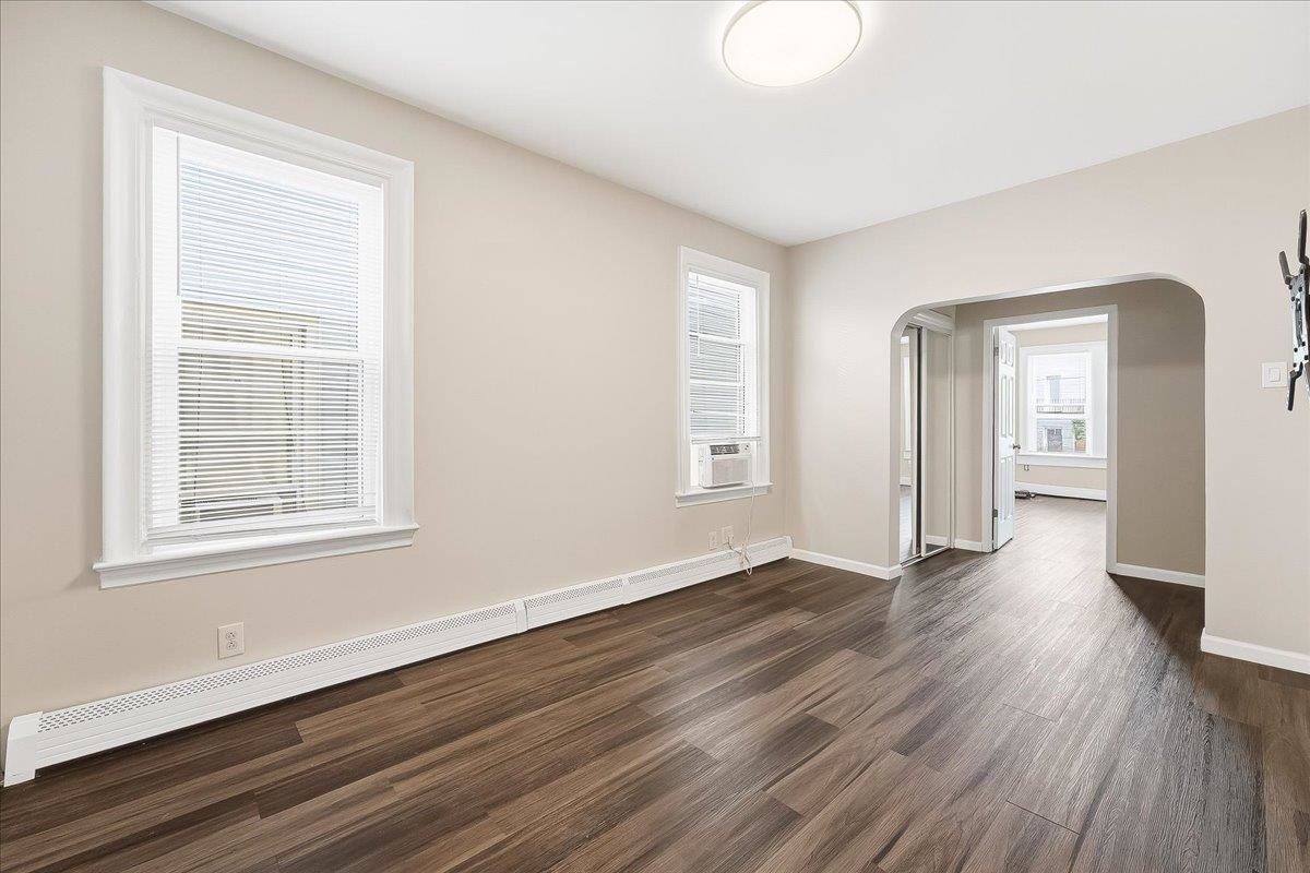 169 ZABRISKIE ST Unit: 1