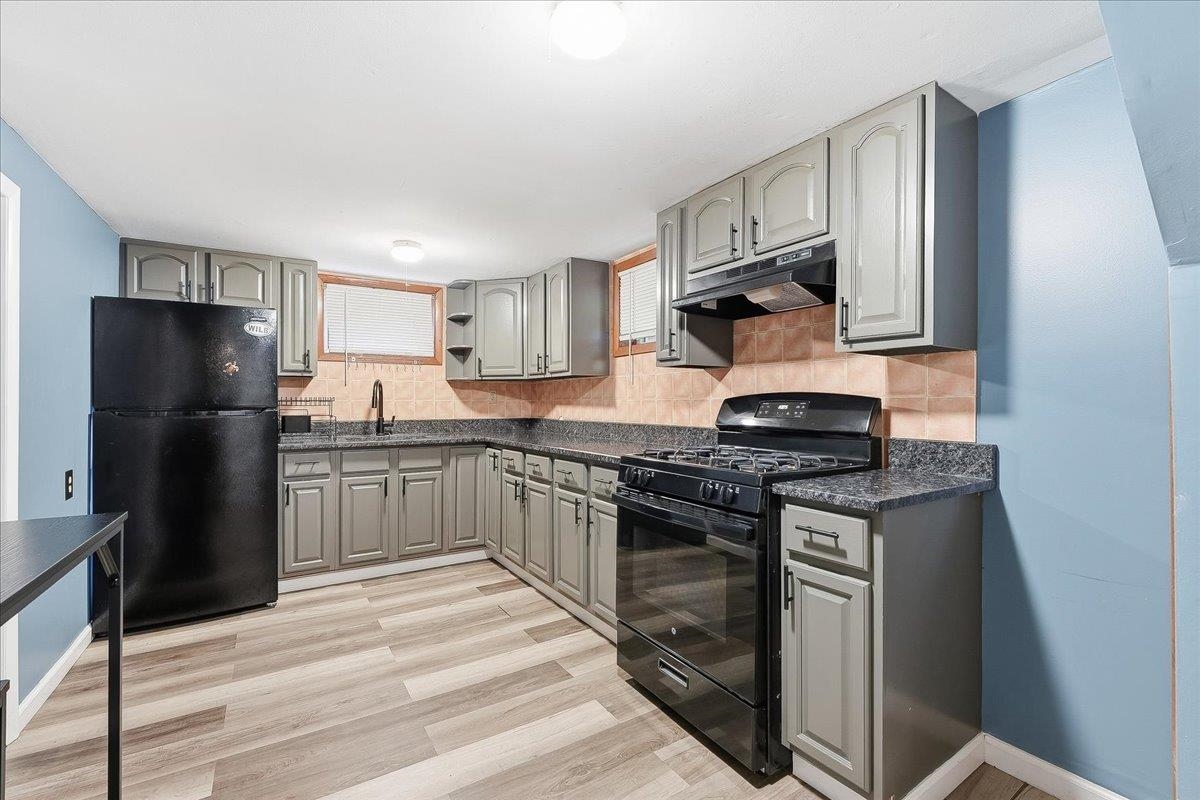 169 ZABRISKIE ST Unit: 1