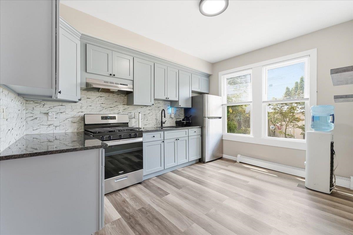 169 ZABRISKIE ST Unit: 1