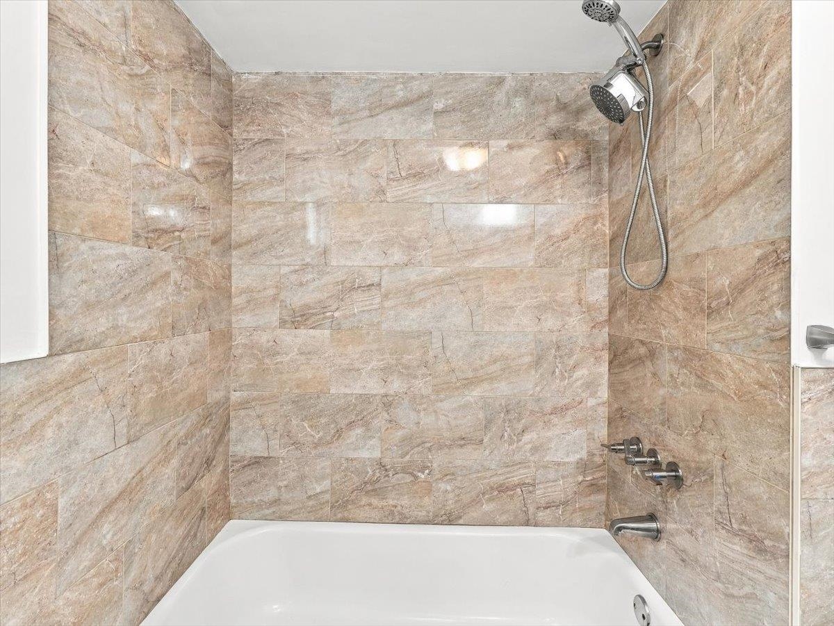 89 BLEECKER ST Unit: 1