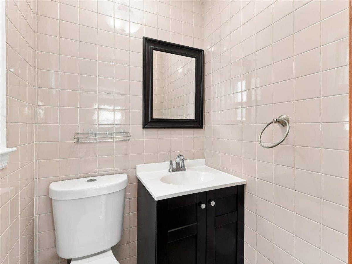 89 BLEECKER ST Unit: 1