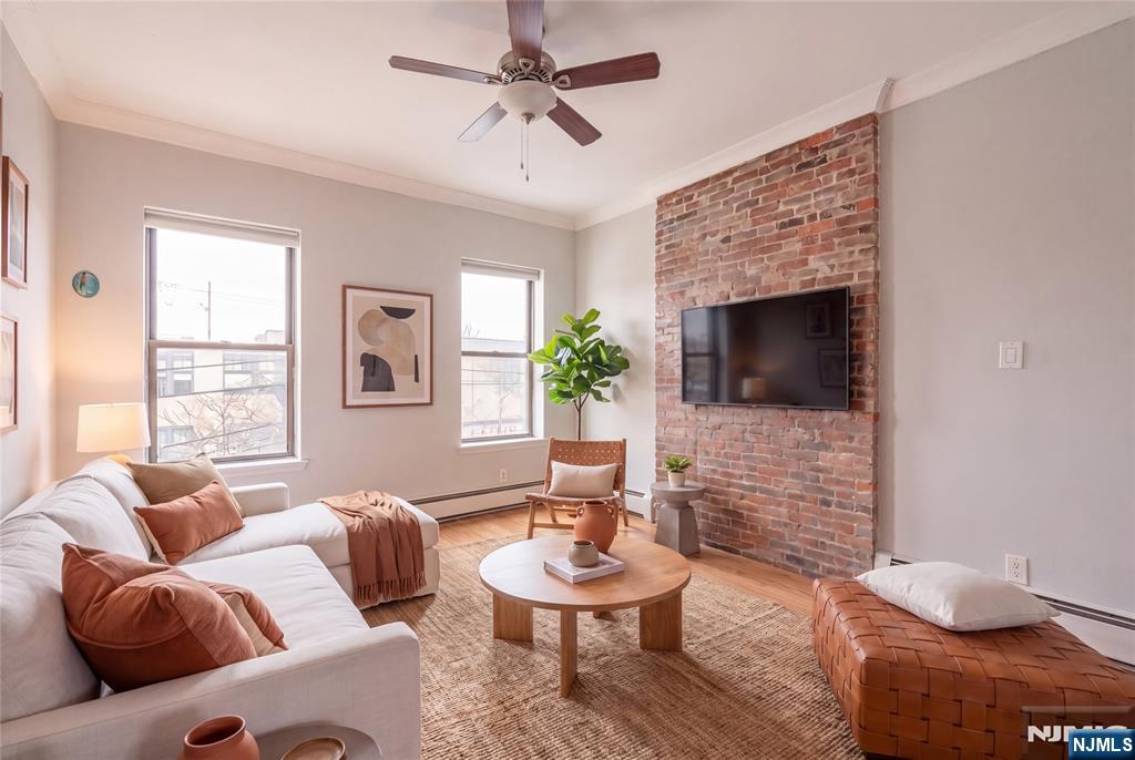 133 Grand Street 401