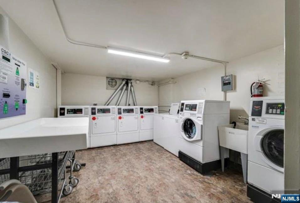 107 Kensington Avenue 302