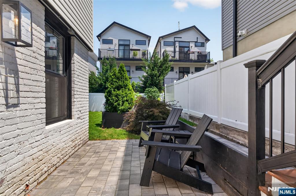 56 Reservoir Avenue 1