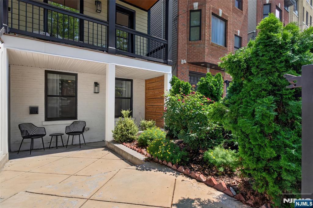 56 Reservoir Avenue 1