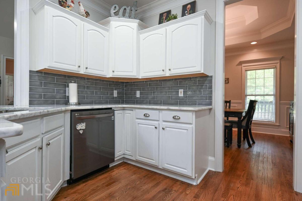 1070 Southwind Drive