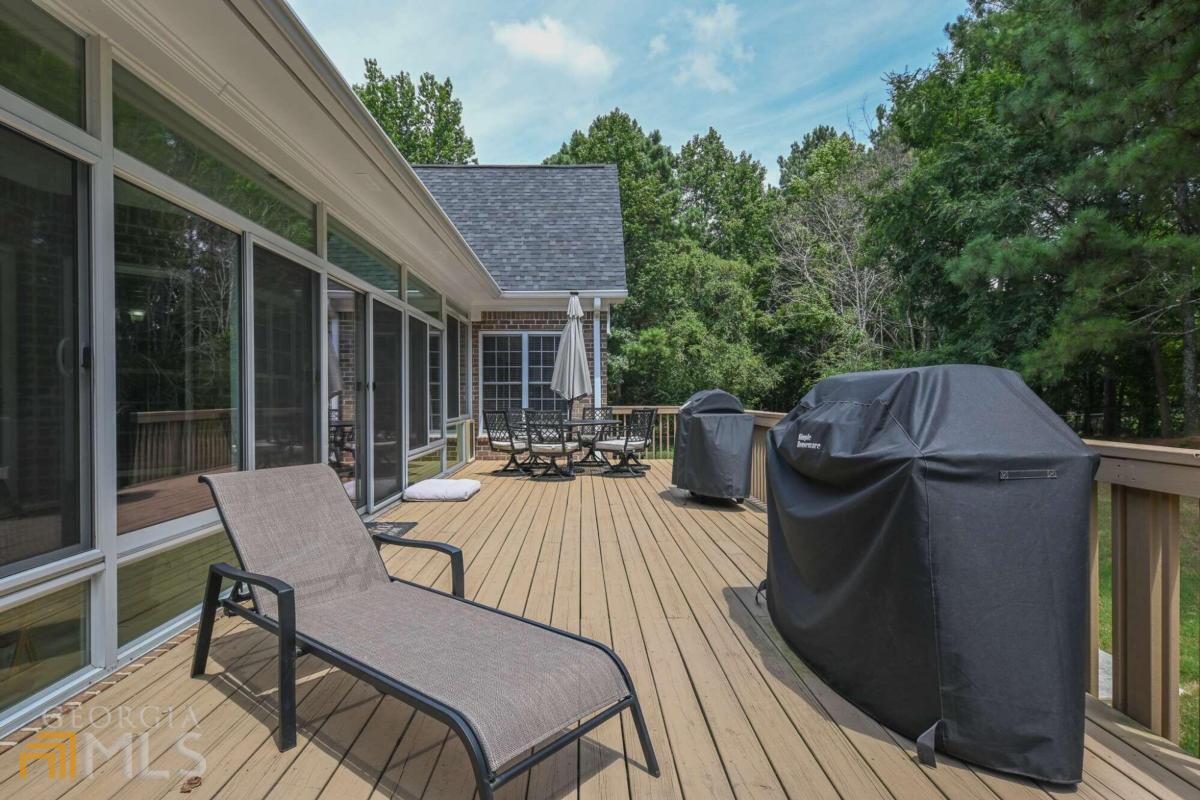 1070 Southwind Drive