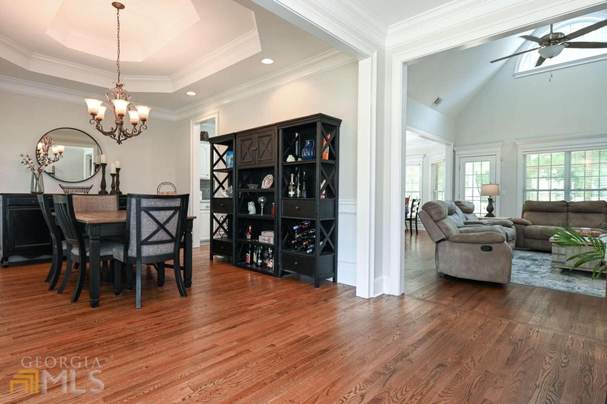 1070 Southwind Drive