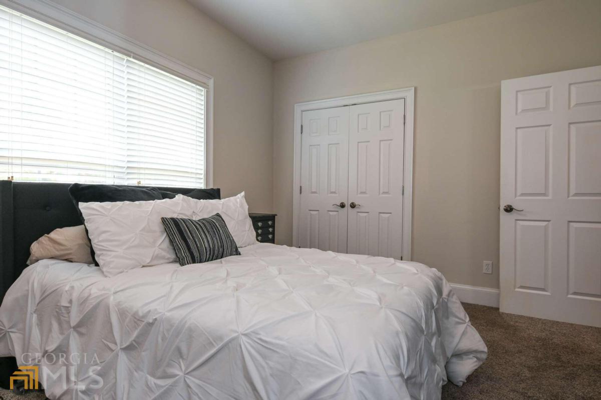 1070 Southwind Drive