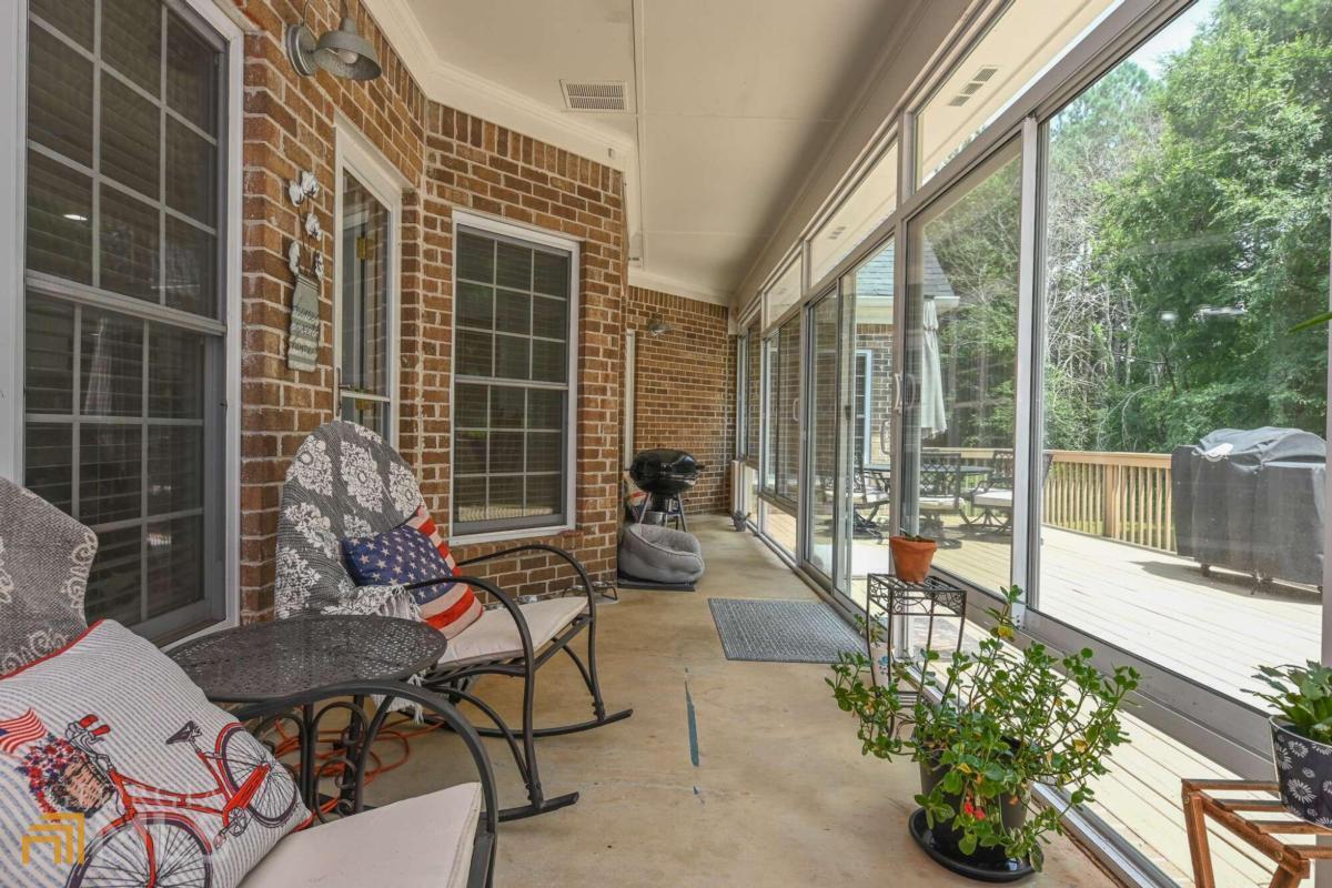 1070 Southwind Drive