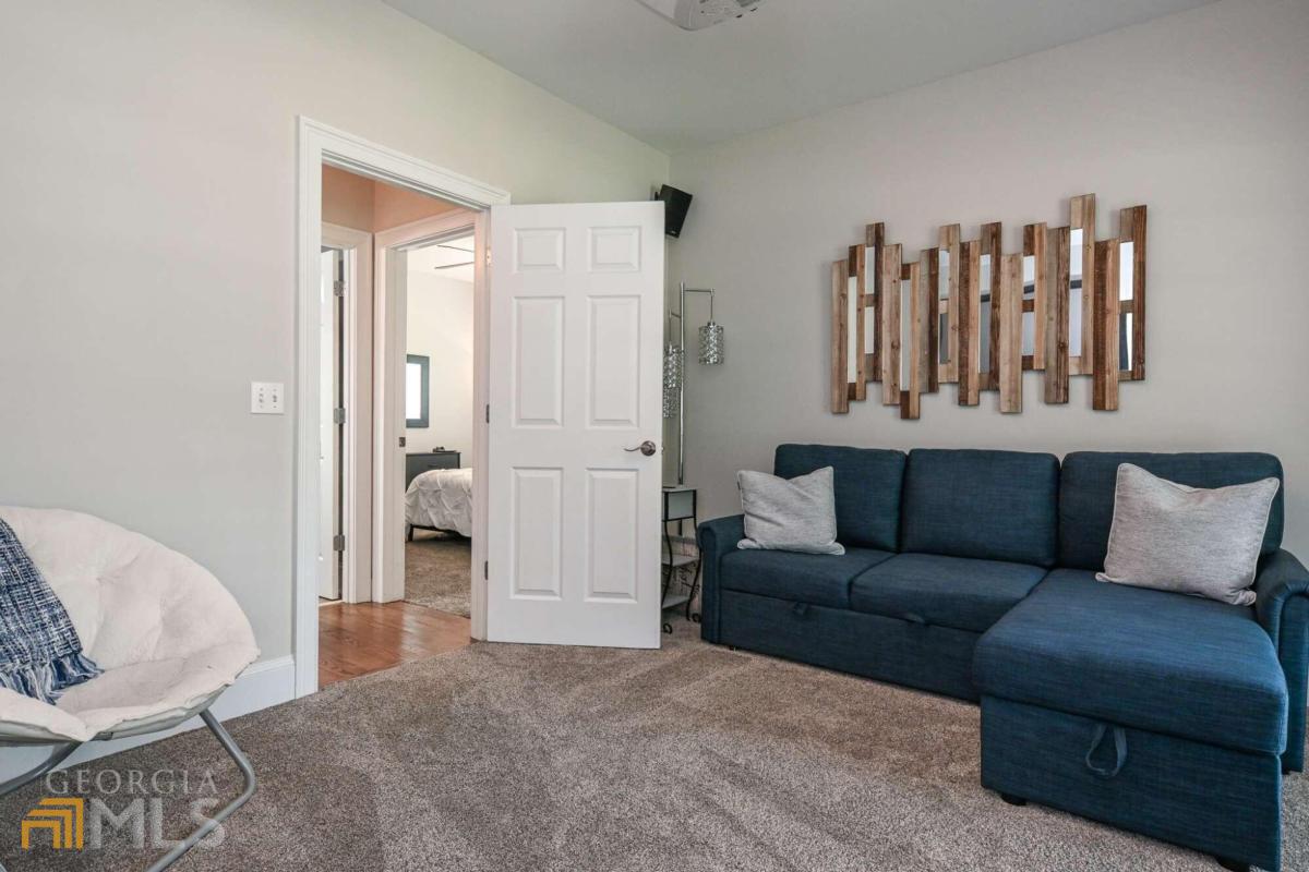 1070 Southwind Drive