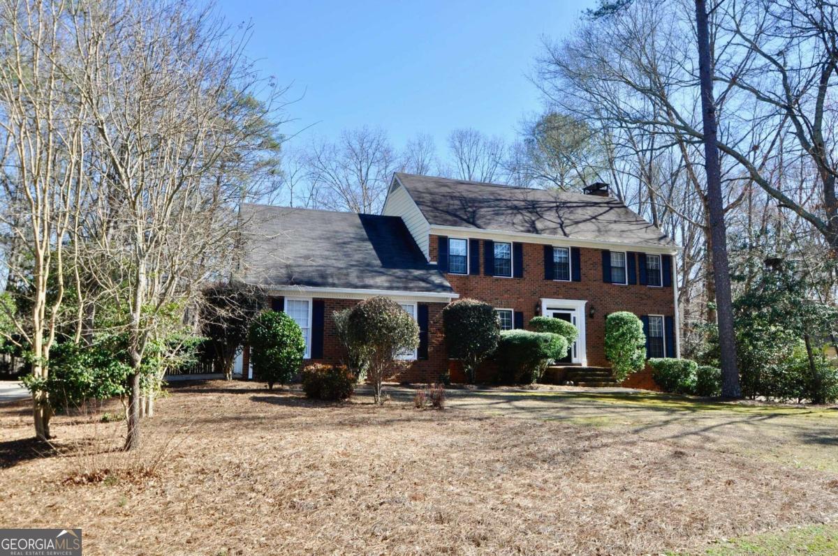 352 Chesterfield Road