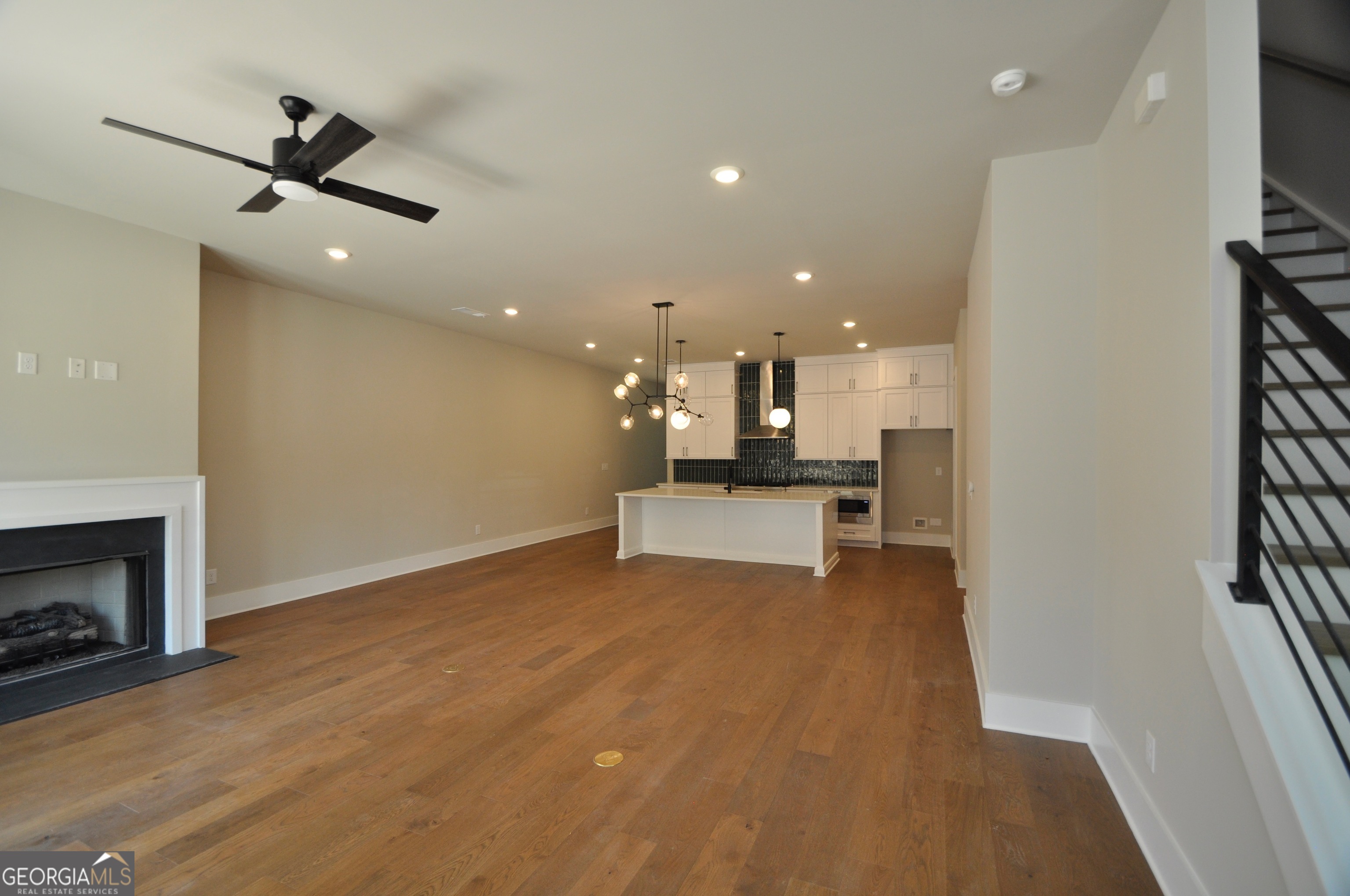 1284 Watson Lane # F8