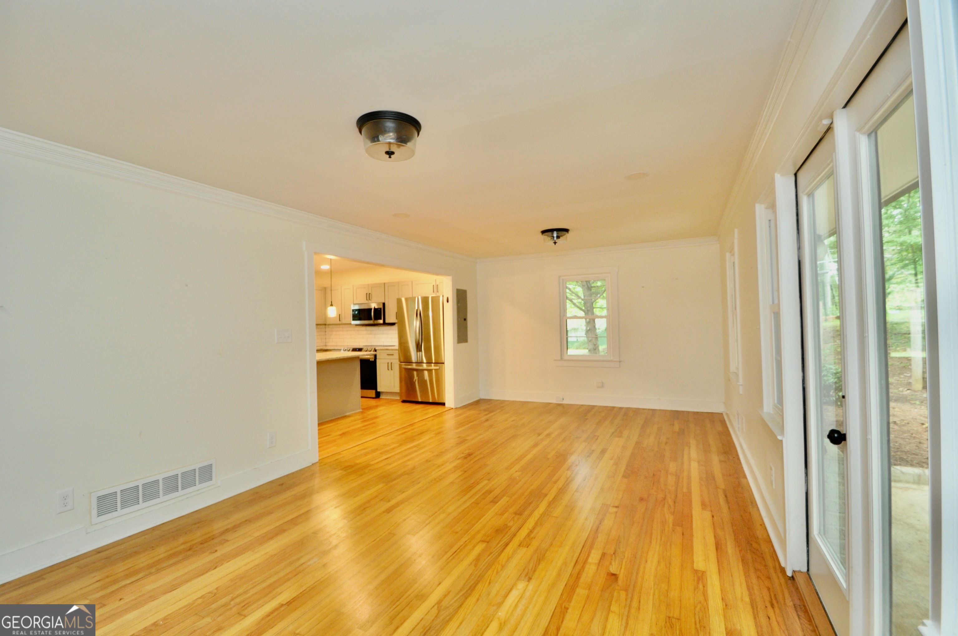 225 Sherwood Drive