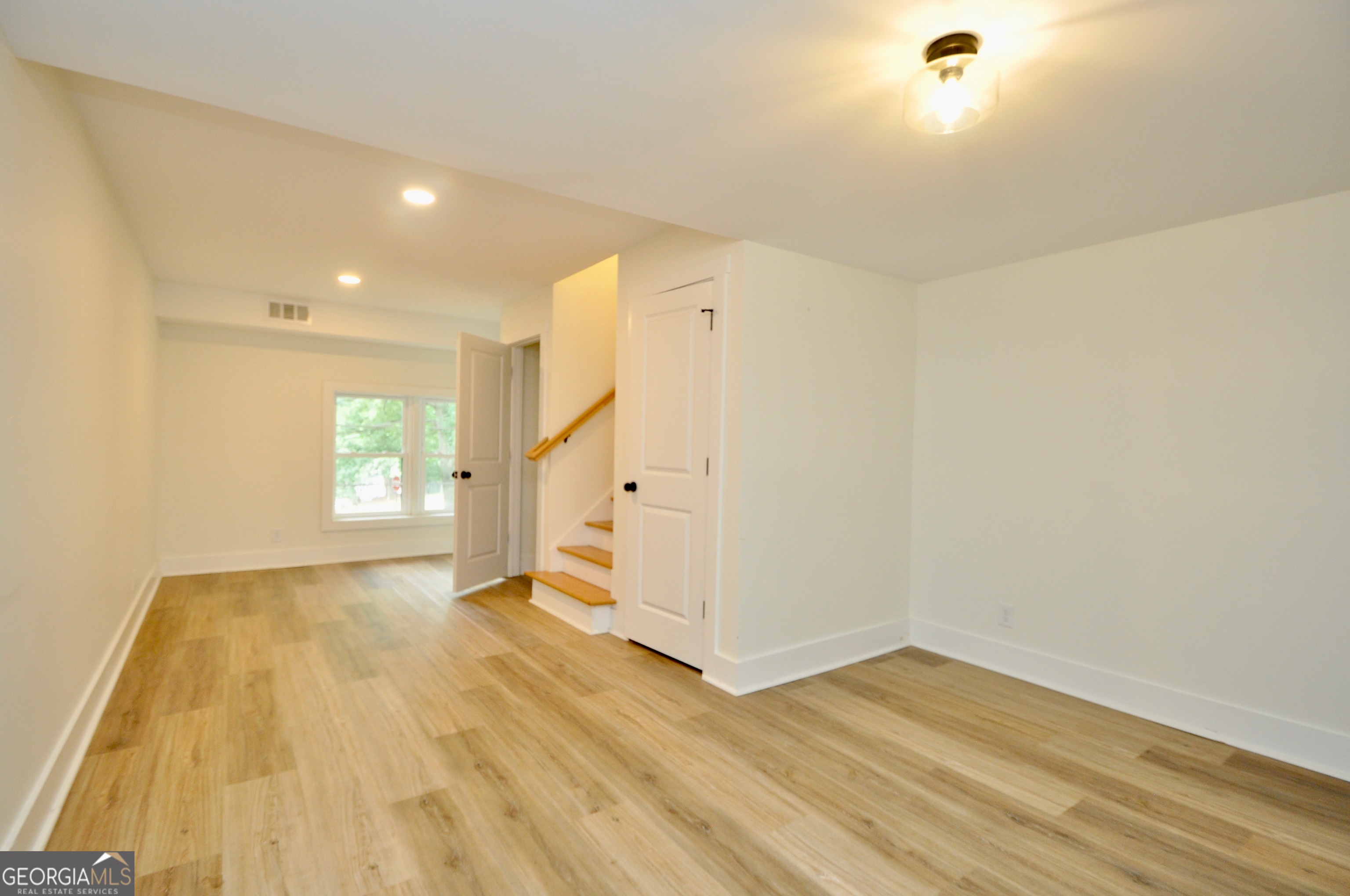 225 Sherwood Drive
