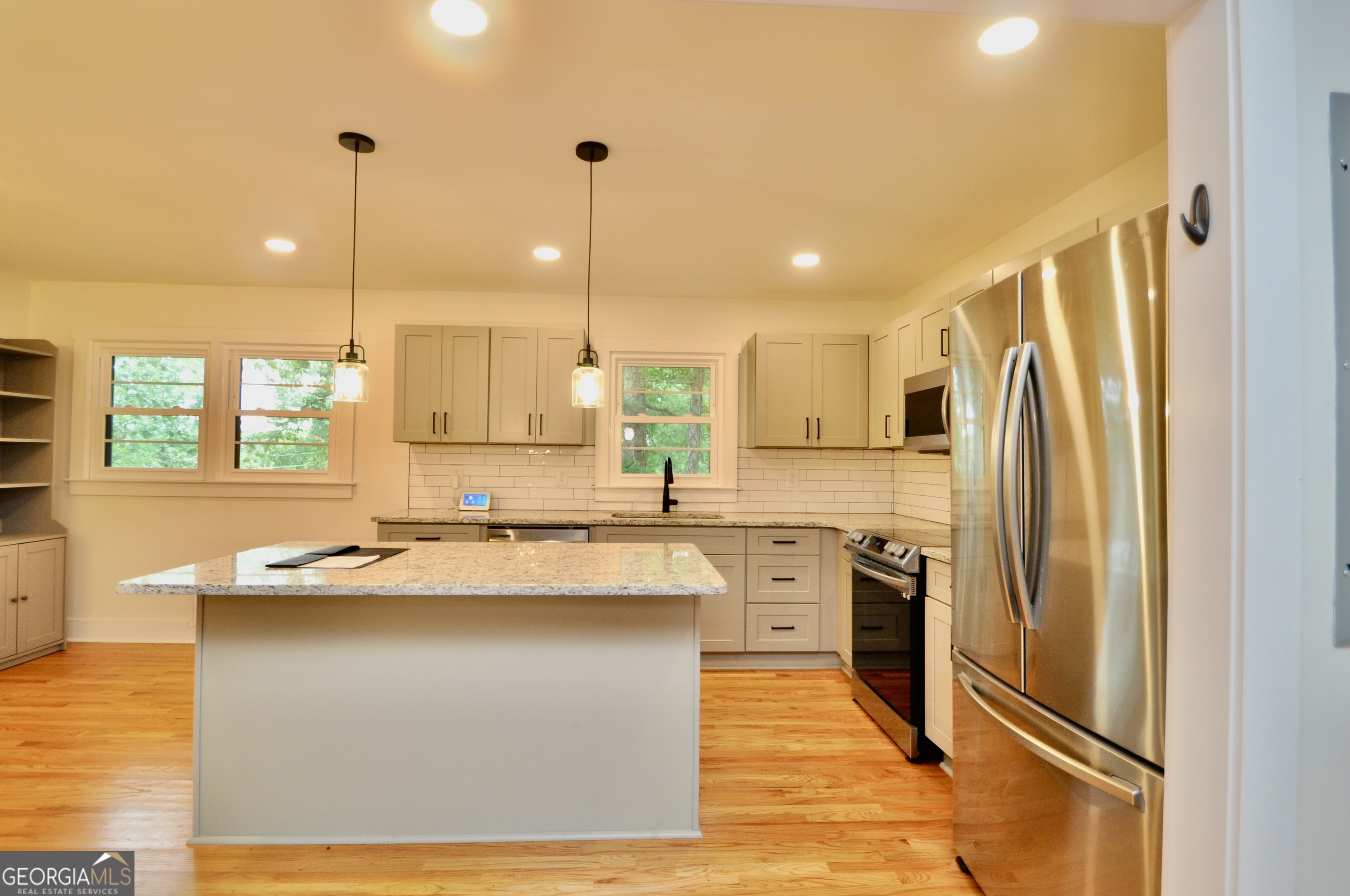 225 Sherwood Drive