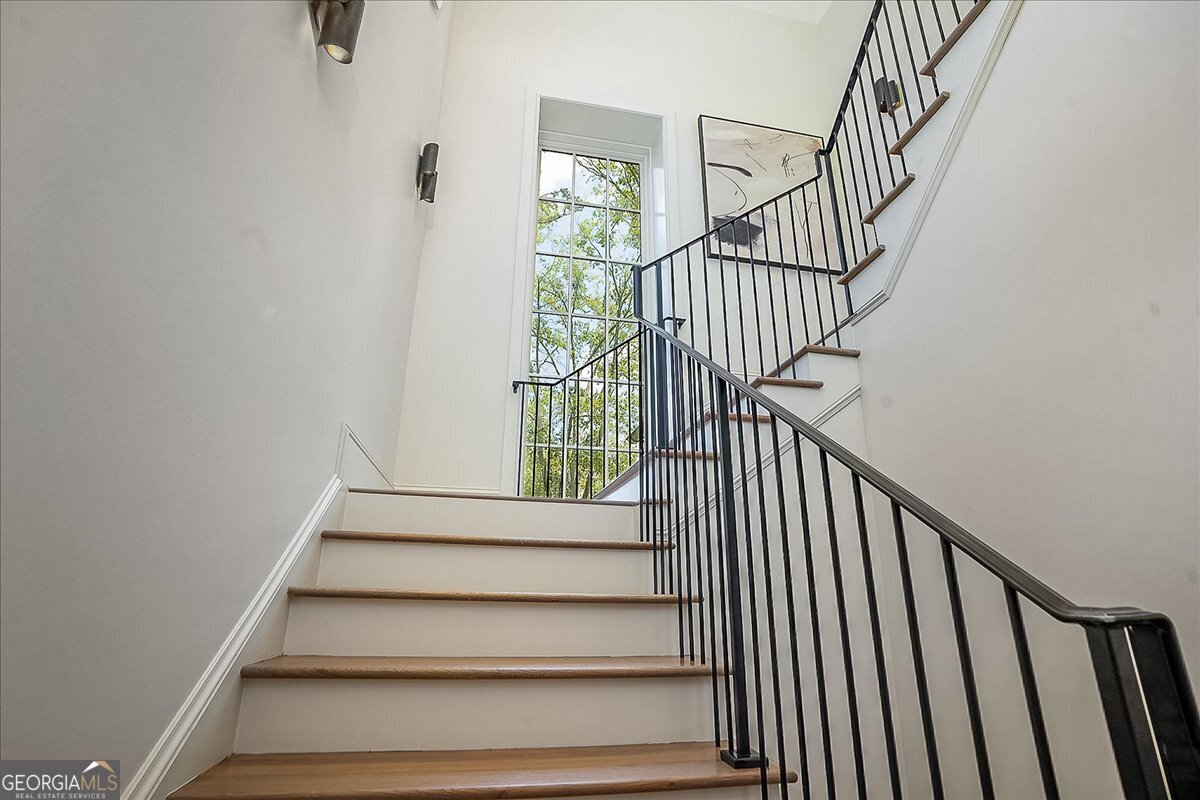 415 Westview Drive