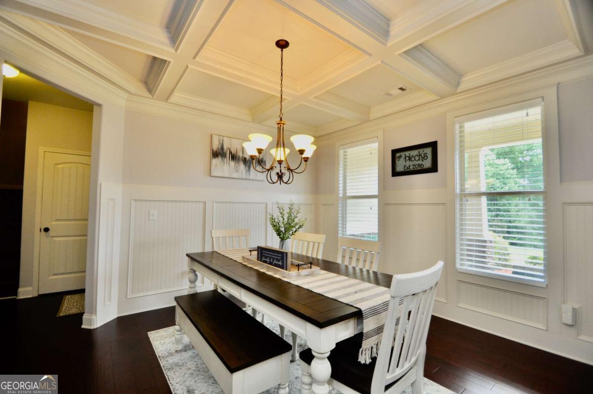860 Ashland Falls Drive