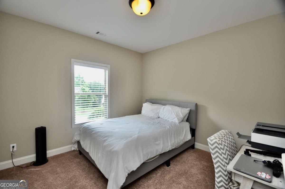 860 Ashland Falls Drive
