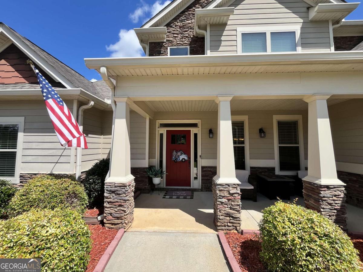 860 Ashland Falls Drive