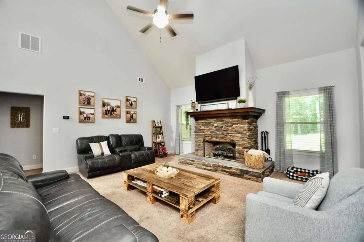860 Ashland Falls Drive