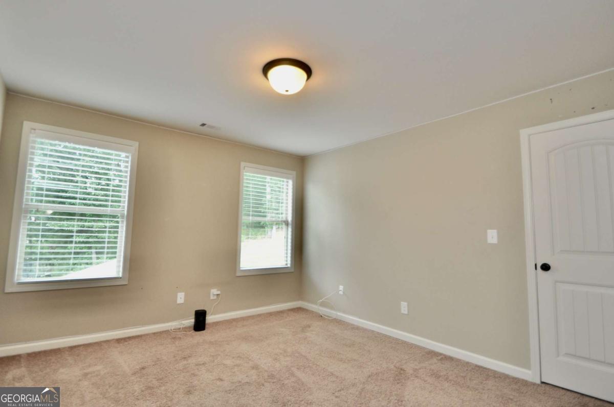 860 Ashland Falls Drive