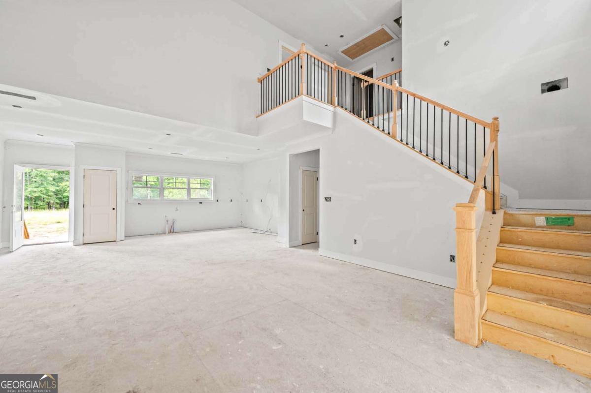 1021 Pointe S