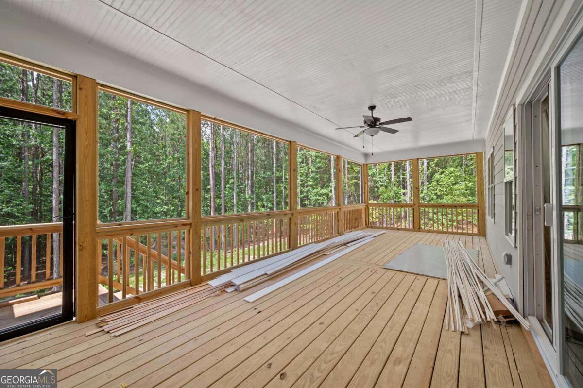 1165 Watersedge Cove