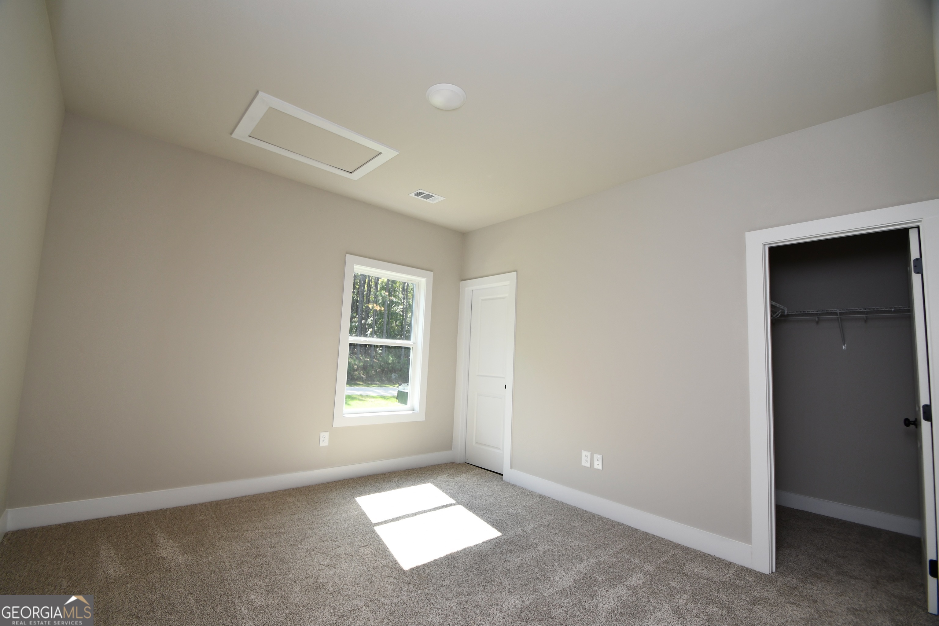 1165 Watersedge Cove