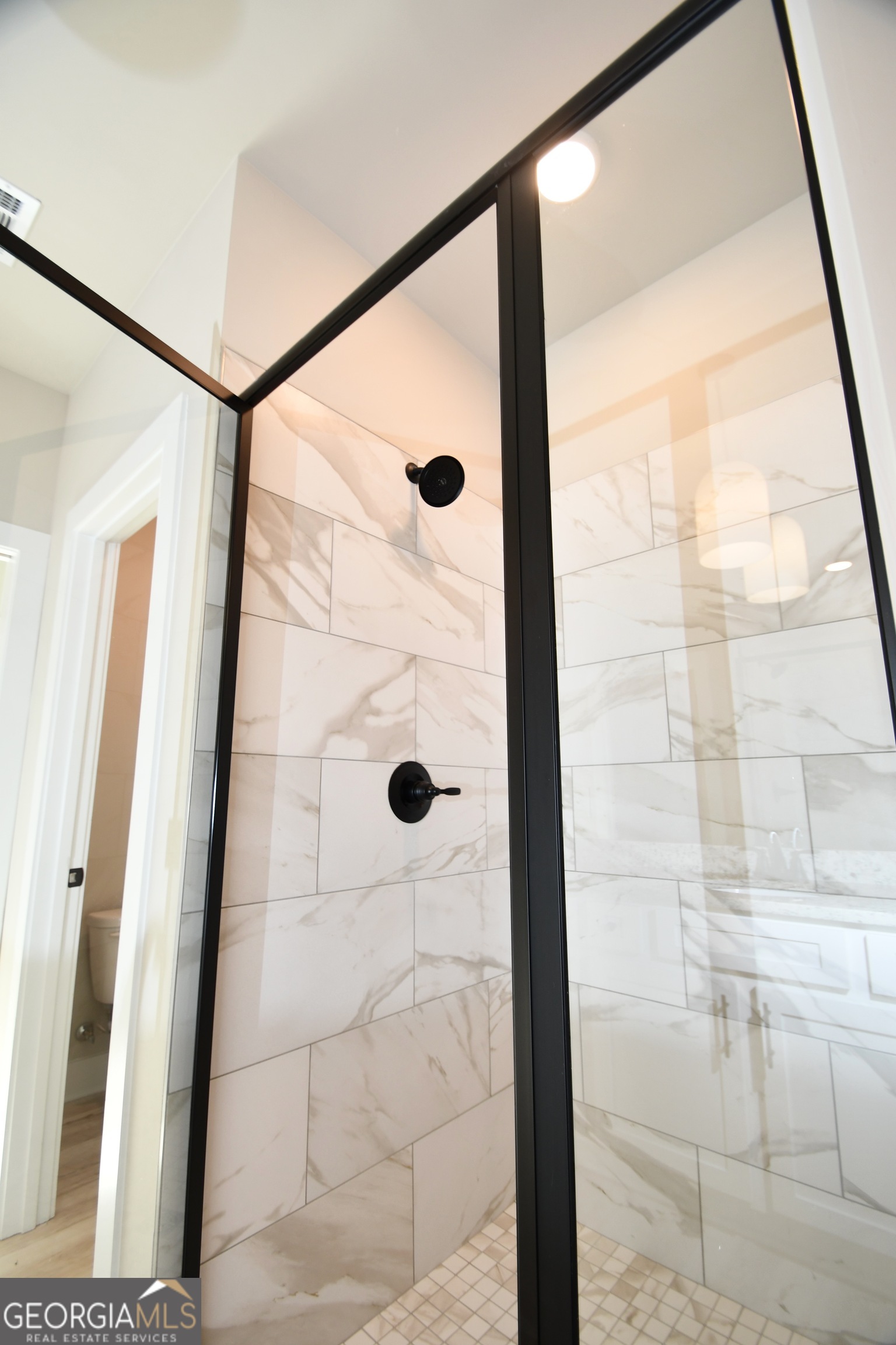 1165 Watersedge Cove