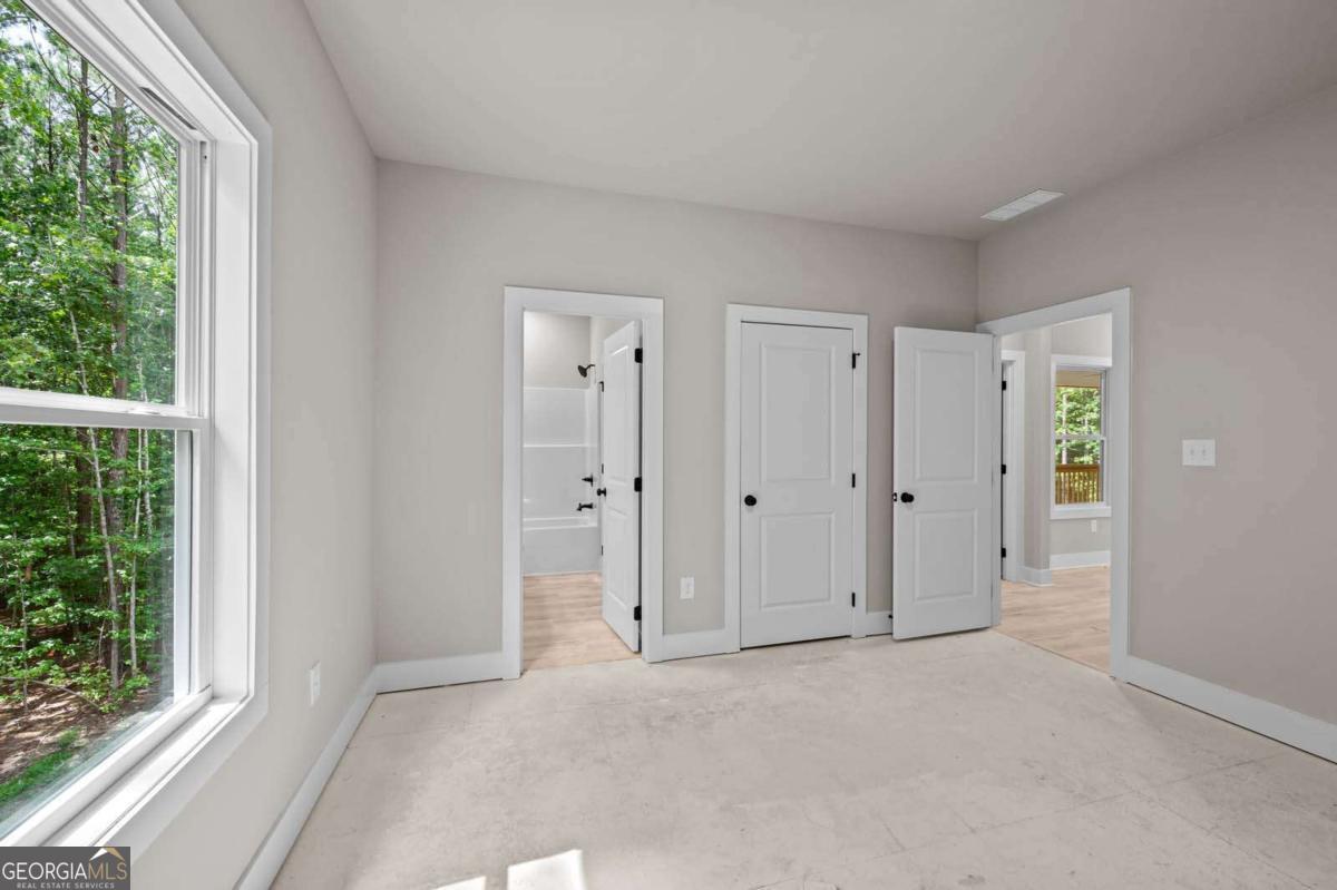 1165 Watersedge Cove