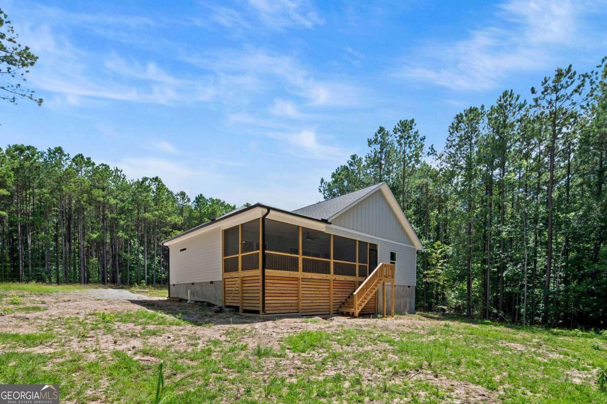 1165 Watersedge Cove