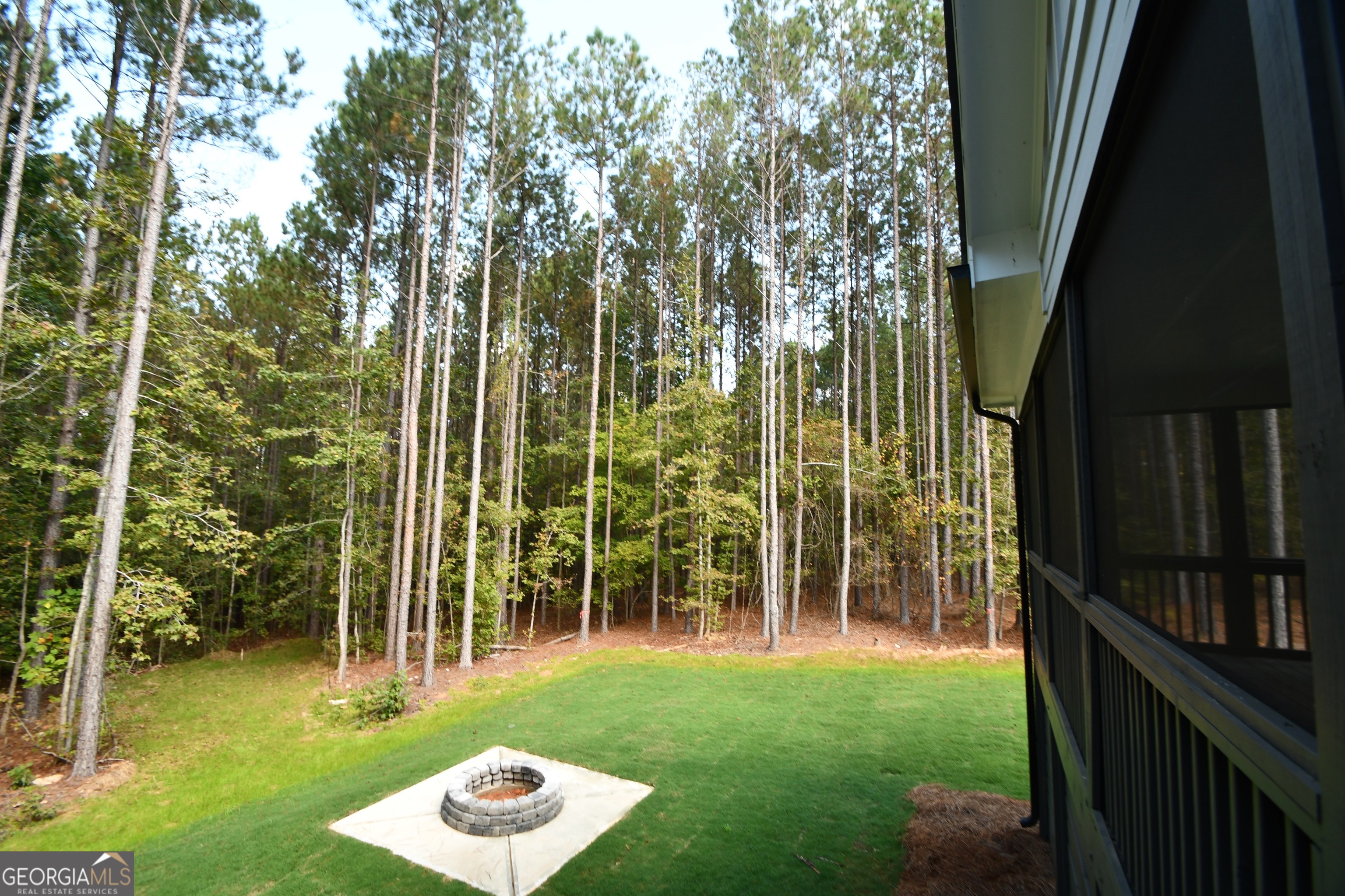 1165 Watersedge Cove