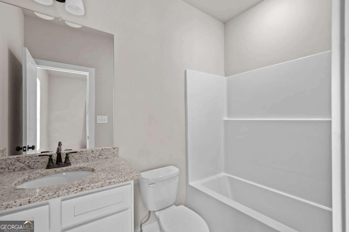 1165 Watersedge Cove
